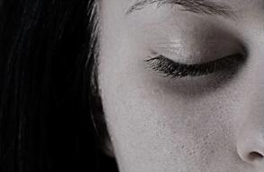 niña adolescente joven