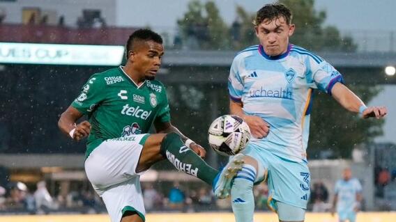 Edgar Guerra, jugador del León de México. Edgar Guerra, jugador del León de México.
