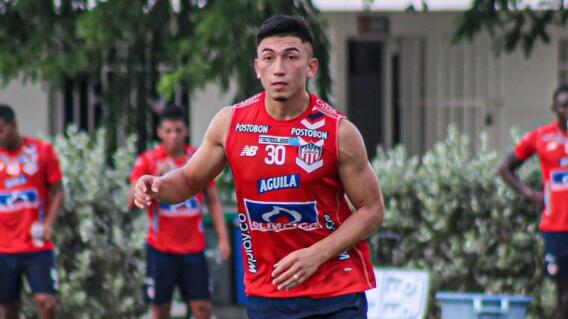 Fabián Ángel, volante colombiano. Fabián Ángel, volante colombiano.