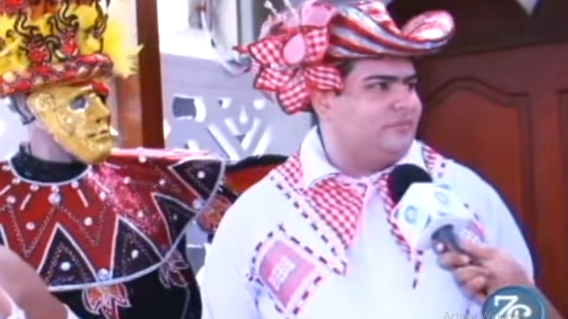 272895_Javier López fue en 2015 rey momo cívico del Carnaval Gay en Barranquilla. Foto: cortesía ZonaCero.