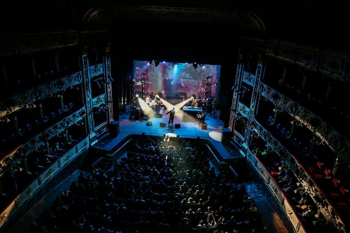 644123_n_hardem_las_hermanas_teatro_colon_shock_javier_quintana-2019_8.jpg