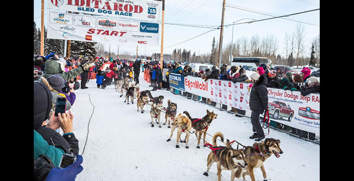 La carrera se inspira en hechos que ya cumplen 90 años. 