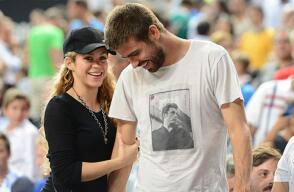 240869_shakira_y_pique_-_afp.jpg