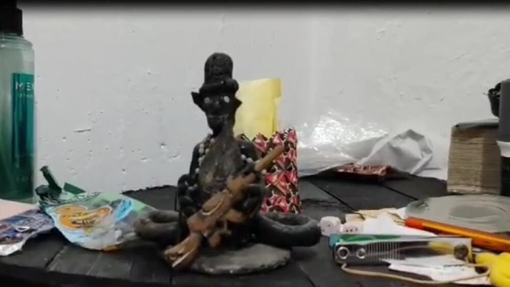 Elementos de brujería en cárcel de Picaleña en Ibagué. Elementos de brujería en cárcel de Picaleña en Ibagué.