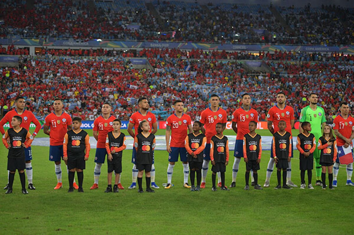 Jugadores de la selección de Chile cancelan amistoso con Perú por la