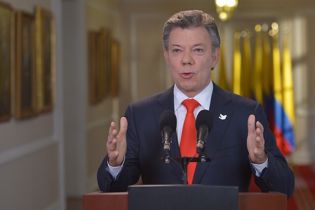 presidente_santos_alocucion.jpg