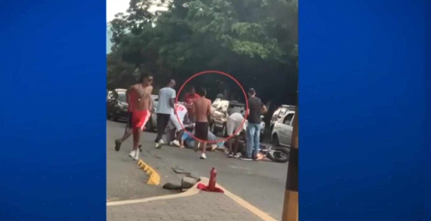 "Basta": madre y joven hinchas del Cali encaran a seguidores del América que los agredieron