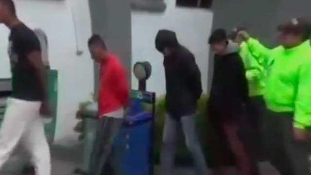 A sangre y fuego, trece familias fueron desplazadas de sus casas en Soacha Compartir 