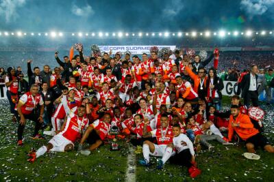 Independiente Santa Fe, campeón Copa Sudamericana 2015. Independiente Santa Fe, campeón Copa Sudamericana 2015.