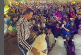 Jhonny Rivera en concierto