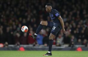 339329_Yerry Mina