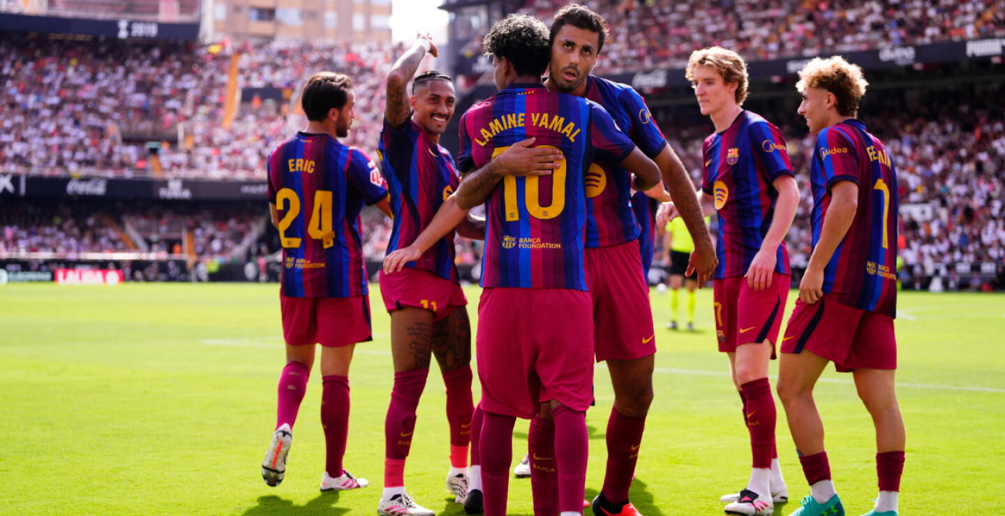 Barcelona visita al Levante en una nueva jornada de la Liga de España.