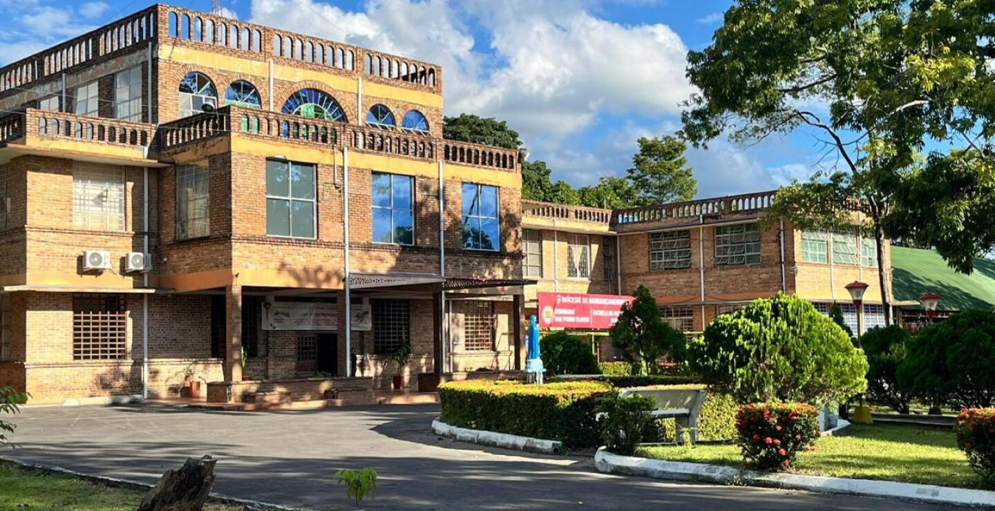 Indignación en Barrancabermeja por joven con discapacidad que deberá graduarse por ventanilla