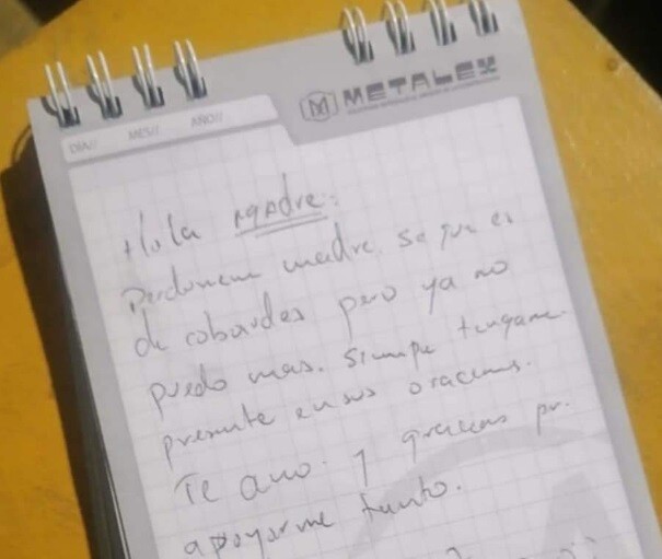 nota hombre que pretendia suicidarse en cali y que no lo hizo gracias a agente de transito.jpg