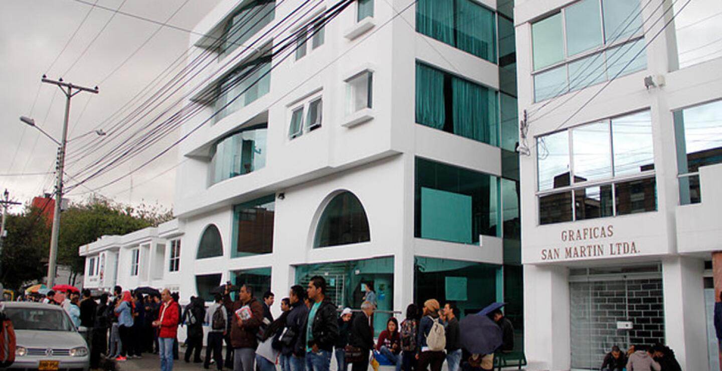 La mayoría de los estudiantes se encuentran en la capital del país, 6.700, seguida de las ciudades Villavicencio, con 1.535, Valledupar, 600, e Ibagué, con 676 inscritos.