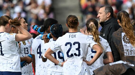 Estados Unidos encabeza el grupo E del Mundial femenino con 4 puntos. Estados Unidos encabeza el grupo E del Mundial femenino con 4 puntos.