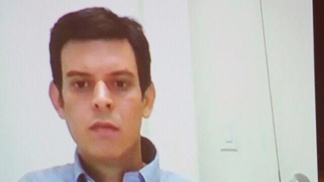 Alejandro Lyons fue retenido por Migración de EE. UU. para verificar su estatus de testigo protegido Alejandro Lyons fue retenido por Migración de EE. UU. para verificar su estatus de testigo protegido
