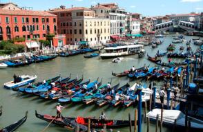 10. Venecia, Italia. Considerada como una de las ciudades más bellas, es percibida como la novena con el ambiente más atractivo.