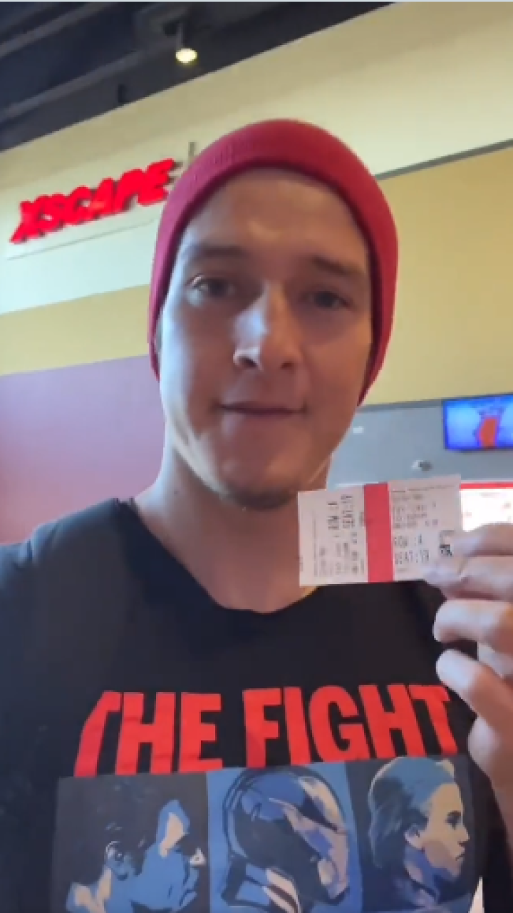 Hombre logró un nuevo récord mundial al ver más de 200 veces ‘Spider-Man: no way home’