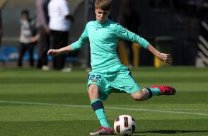 186172_justinbieberfutbol.jpg