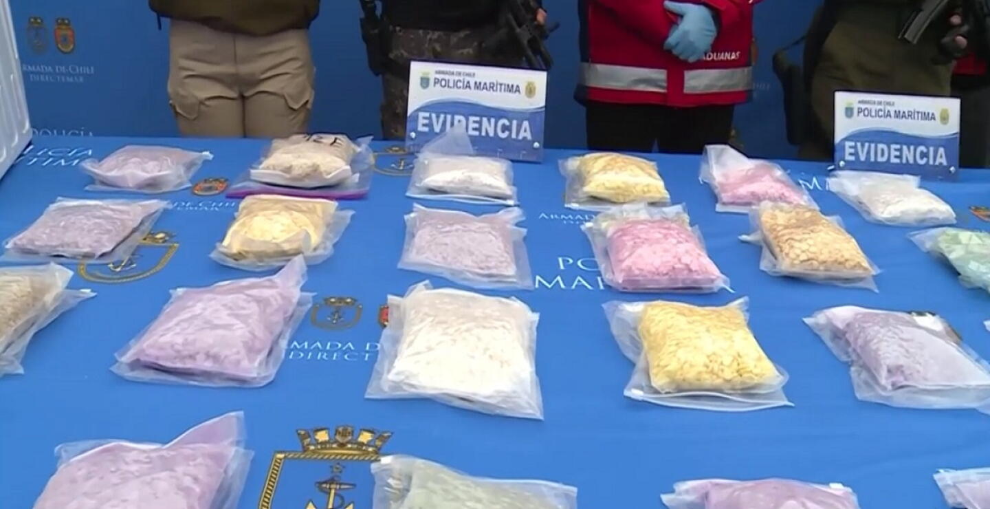 Incautan en Chile el cargamento más grande de éxtasis que haya sido detectado en Suramérica