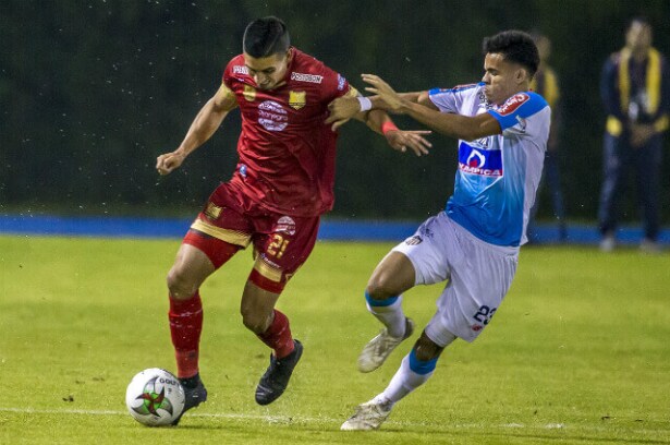 292060_juniorrionegro_2311118_colp_e.jpg