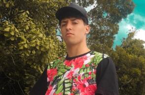 Un influencer desapareció en Navidad y fue encontrado enterrado en un patio trasero