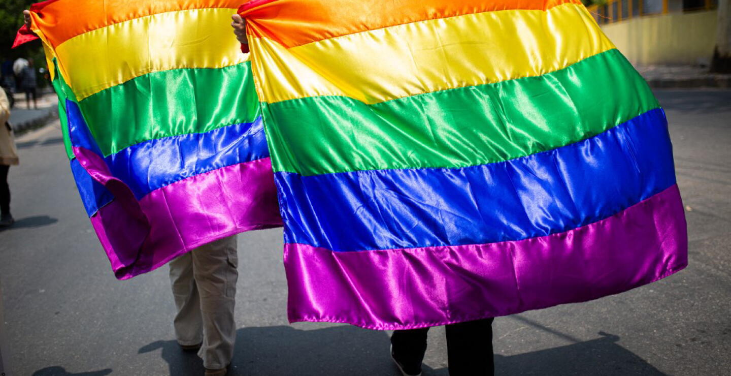 Mes del Orgullo LGBTIQ+ es celebrado con desfiles y mensajes contra la homofobia en el mundo