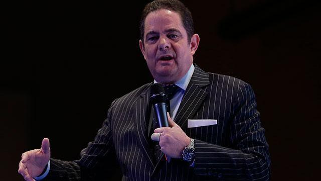 Las redes sociales no le perdonan a Vargas Lleras su inasistencia a foro ambiental