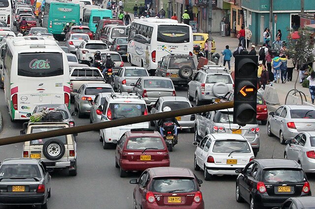 Cerca de 18.300 vehículos nuevos se matricularon durante febrero en Colombia, según Fenalco y ANDI