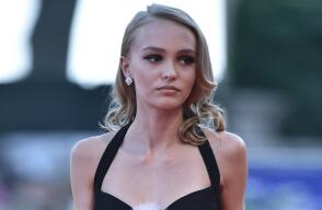 227874_lily-rosedepp.jpg