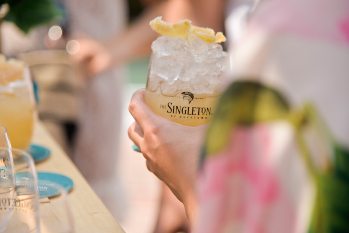 639373_singleton-2-op.jpg