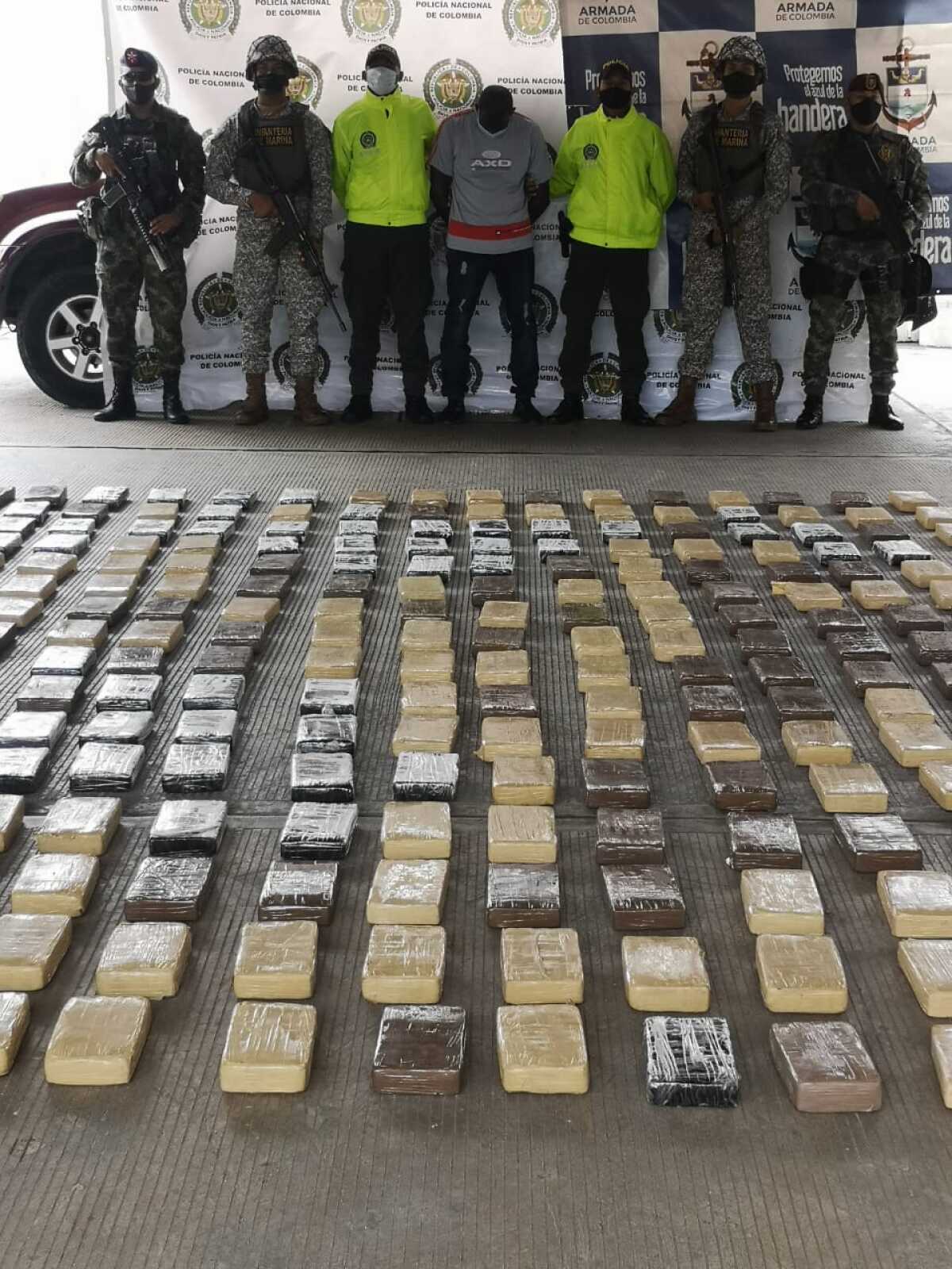 Armada incautó 258 kilos de cocaína en Buenaventura (1).jpeg