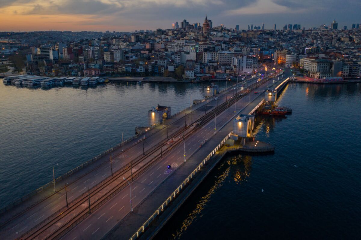 Turkey Imposes Weekend Lockdown In Major Cities To Curb Coronavirus Spread