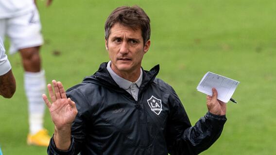 Guillermo Barros Schelotto.jpg Guillermo Barros Schelotto.jpg