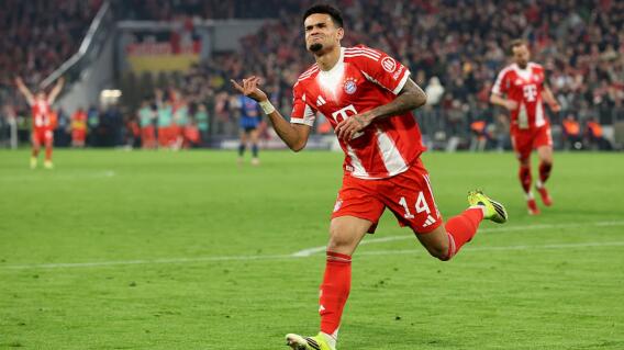 Luis Díaz en Bayern Múnich vs. Atalanta por la Champions League.