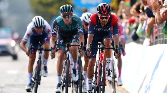Daniel Felipe Martínez, ciclista colombiano del INEOS Grenadiers, en la Vuelta al País Vasco 2023 Daniel Felipe Martínez, ciclista colombiano del INEOS Grenadiers, en la Vuelta al País Vasco 2023