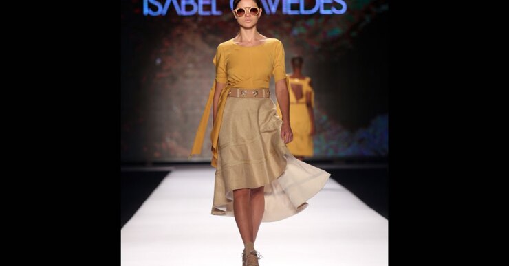 Colección: Ekos 2016. Diseñadora: Isabel Caviedes. Cali Exposhow 2015