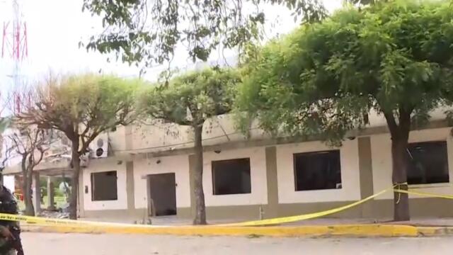 Agentes del FBI ya llegaron a apoyar investigación sobre carro bomba en Cúcuta: ¿quiénes son? Agentes del FBI ya llegaron a apoyar investigación sobre carro bomba en Cúcuta: ¿quiénes son?