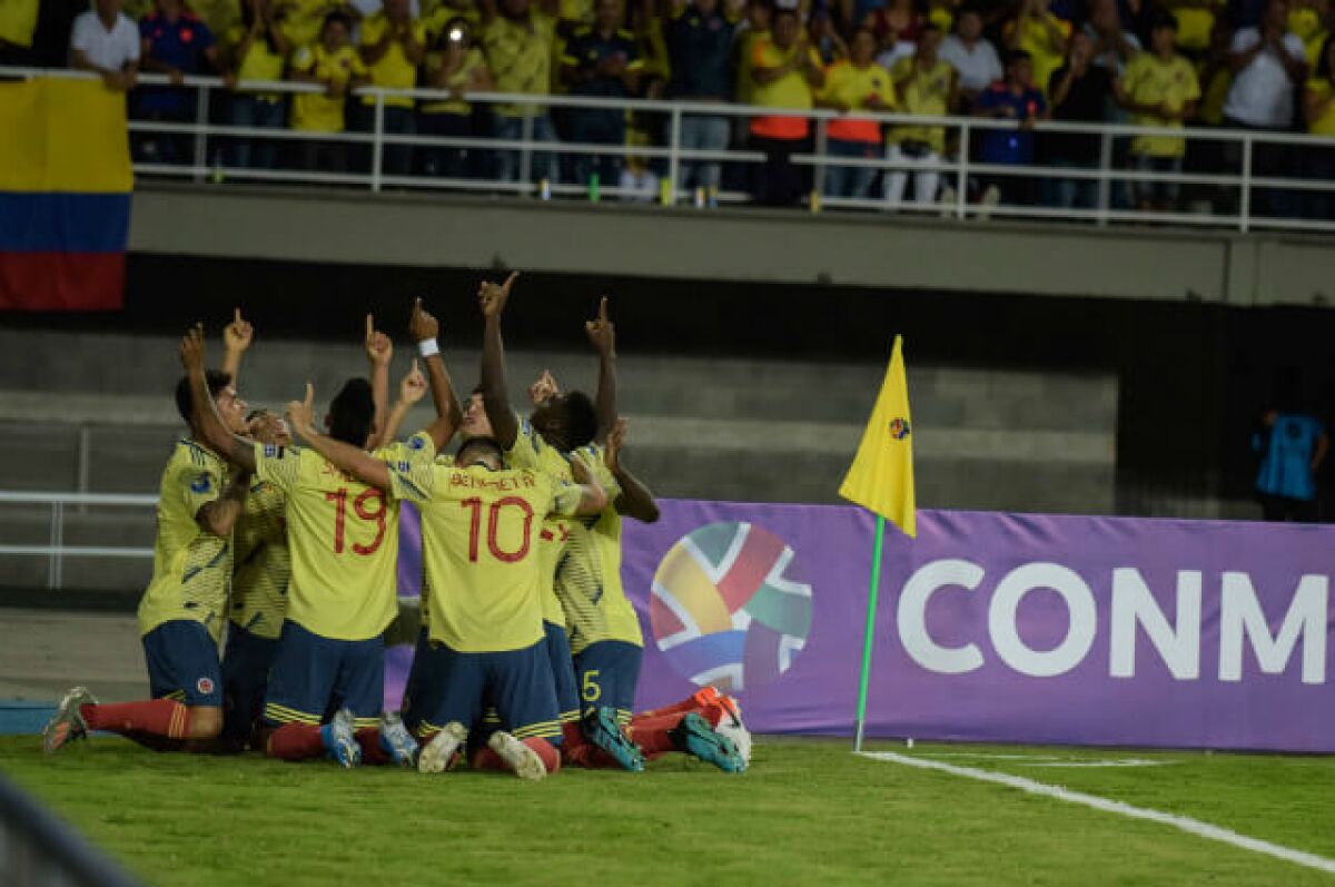 329209_colombianc.jpg