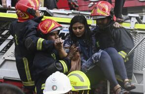 330924_BLU Radio // Incendio Bangladesh // Foto: AFP