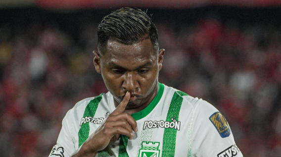 Alfredo Morelos, delantero de Atlético Nacional, celebra su doblete contra Independiente Santa Fe, en la Liga BetPlay I-2025 Alfredo Morelos, delantero de Atlético Nacional, celebra su doblete contra Independiente Santa Fe, en la Liga BetPlay I-2025