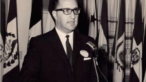 Héctor Abad Gómez, cortesía Corporación Héctor Abad Gómez Héctor Abad Gómez, cortesía Corporación Héctor Abad Gómez