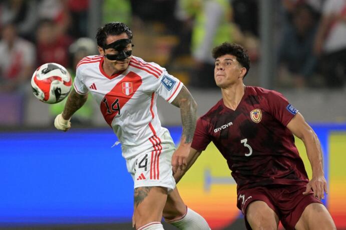 Acción de juego Perú vs. Venezuela. Acción de juego Perú vs. Venezuela.