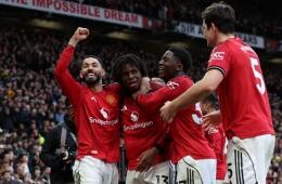 Manchester United le ganó al Manchester City en la Premier League. 