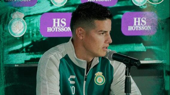 James Rodríguez, mediocampista colombiano, en la rueda de prensa de presentación como nuevo jugador de León de México James Rodríguez, mediocampista colombiano, en la rueda de prensa de presentación como nuevo jugador de León de México