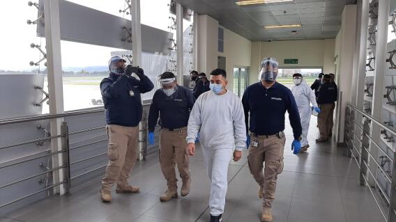 372466_BLU Radio // Deportado a Colombia alias "07" // Foto: Migración Colombia