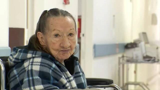 Isabelita fue abandonada por su familia y vive hace más de 2 años en este Hospital de Bogotá Isabelita fue abandonada por su familia y vive hace más de 2 años en este Hospital de Bogotá