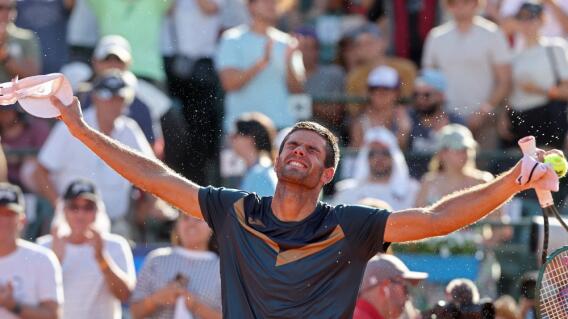 Facundo Díaz, tenista argentino, celebra su victoria y clasificación a la final del ATP de Buenos Aires Facundo Díaz, tenista argentino, celebra su victoria y clasificación a la final del ATP de Buenos Aires