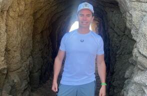 Jhonny Rivera confirma sur relación con Jenny López, la cantante 30 años menor que él 